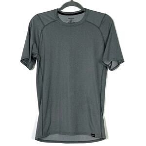 Patagonia Capilene Silkweight Gray Tee Size Small EUC